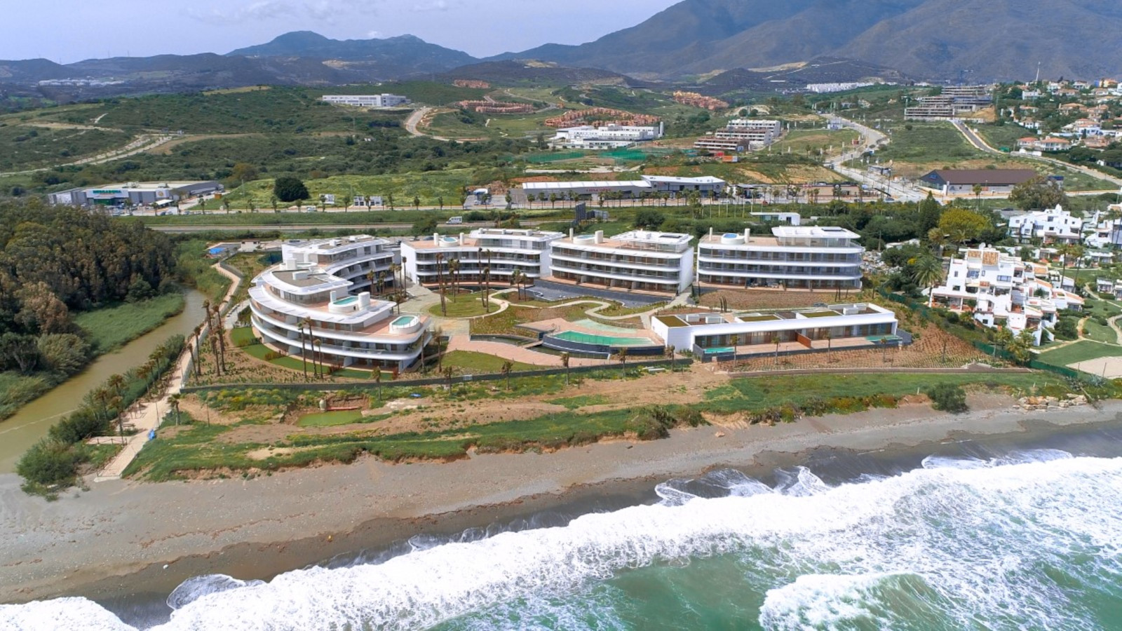 Apartamenty na sprzedaż w Estepona - MA7060426