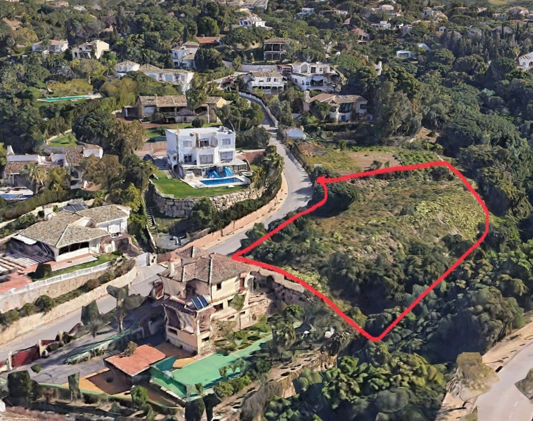 Terreno Urbano En Elviria