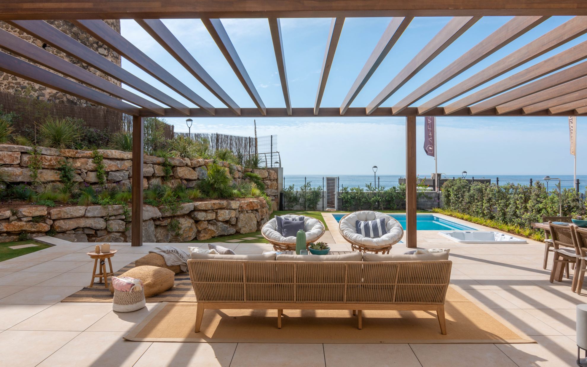 Apartments for sale in Estepona - MCO3498211