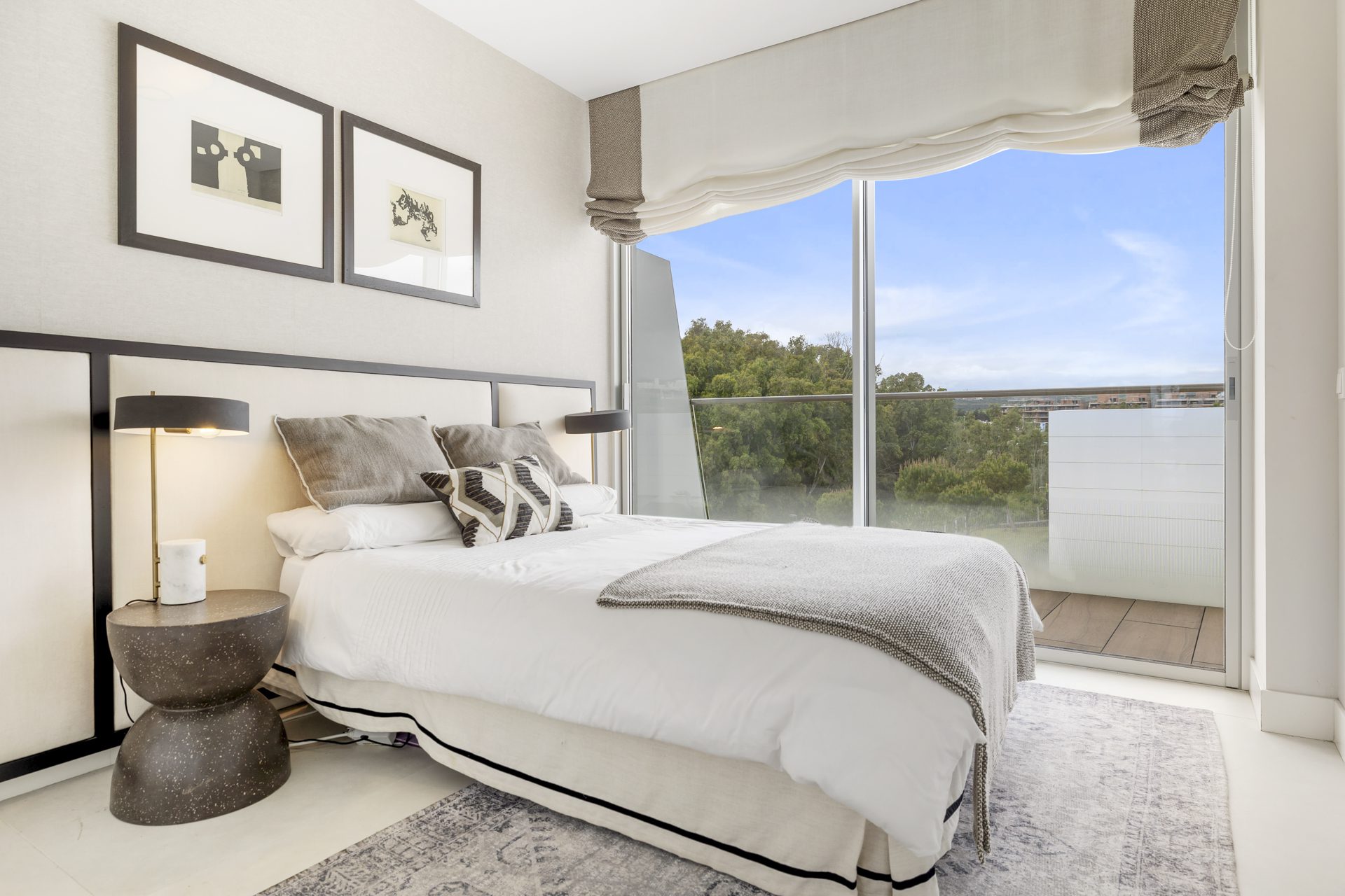 Lägenhet på mellanplan Till salu i Estepona - MC05351605