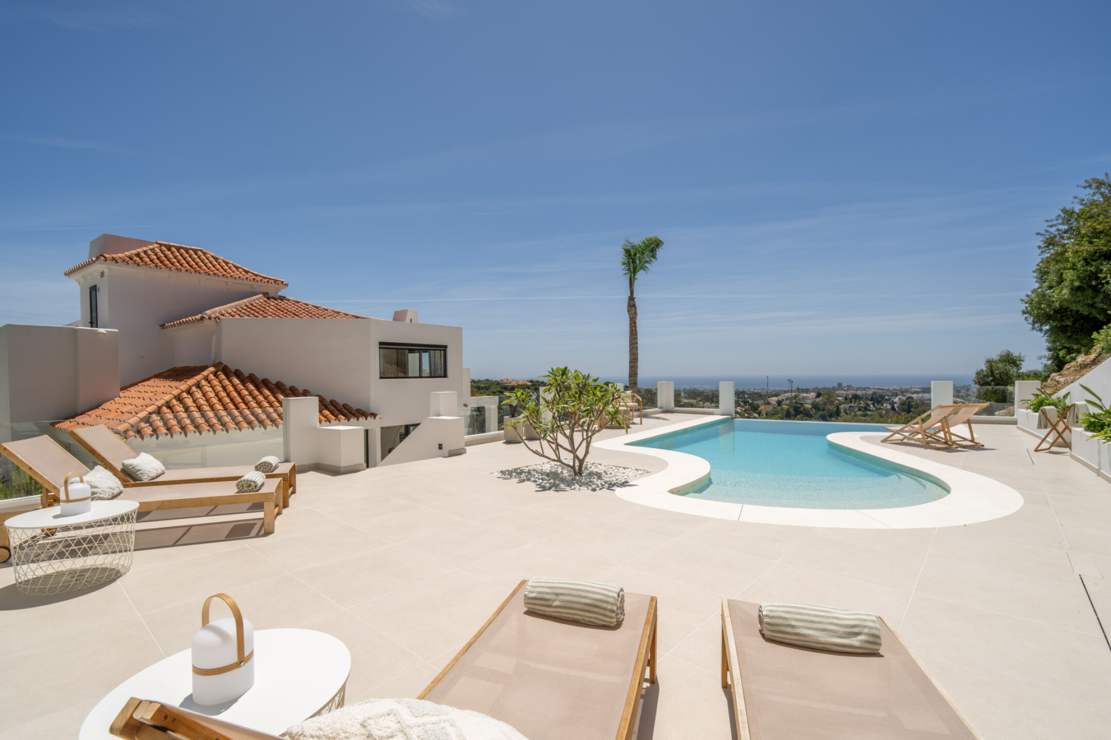 Villa Till salu i Nueva Andalucía - MCO5263546