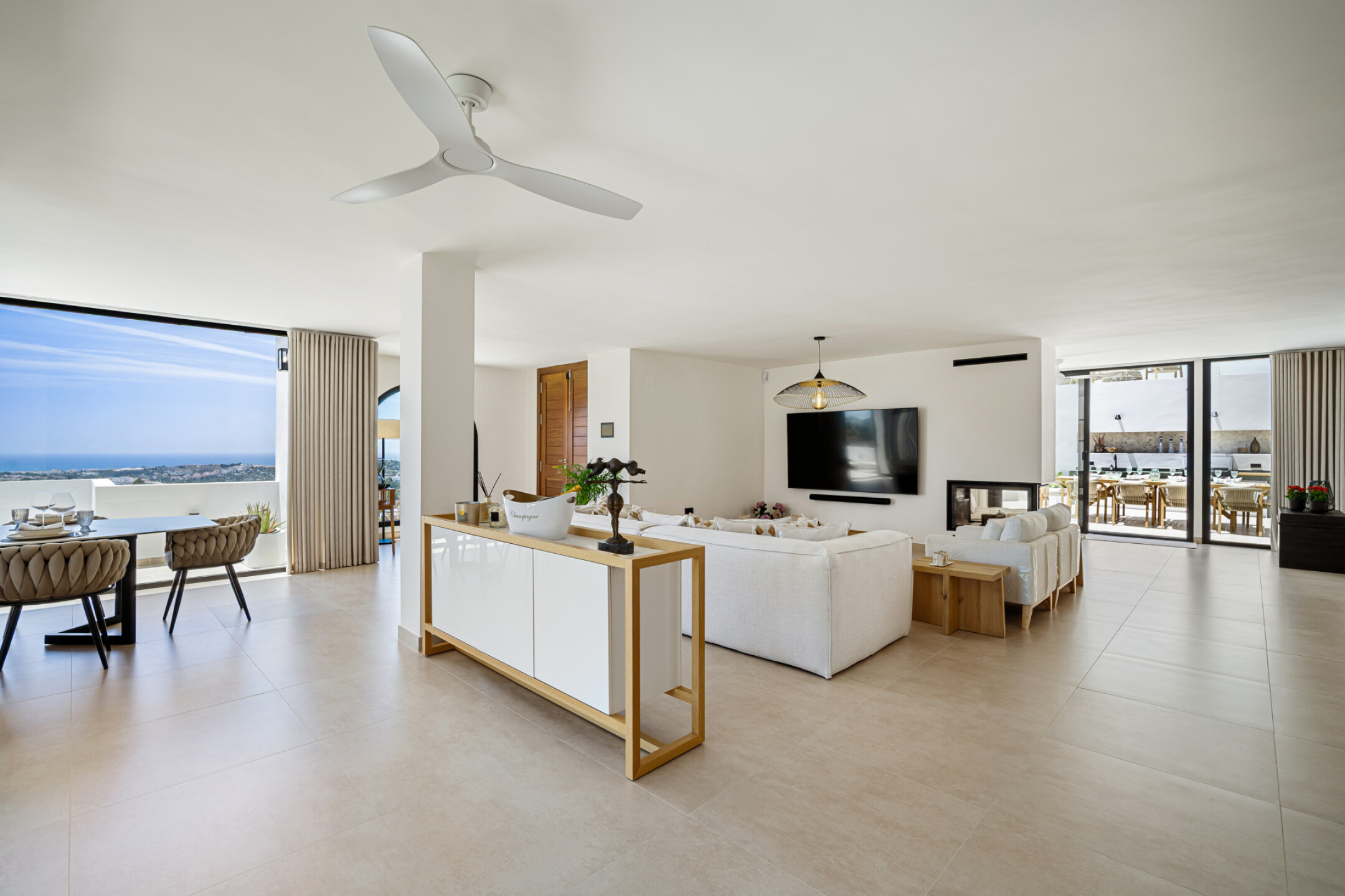 Villa Till salu i Nueva Andalucía - MCO5263546