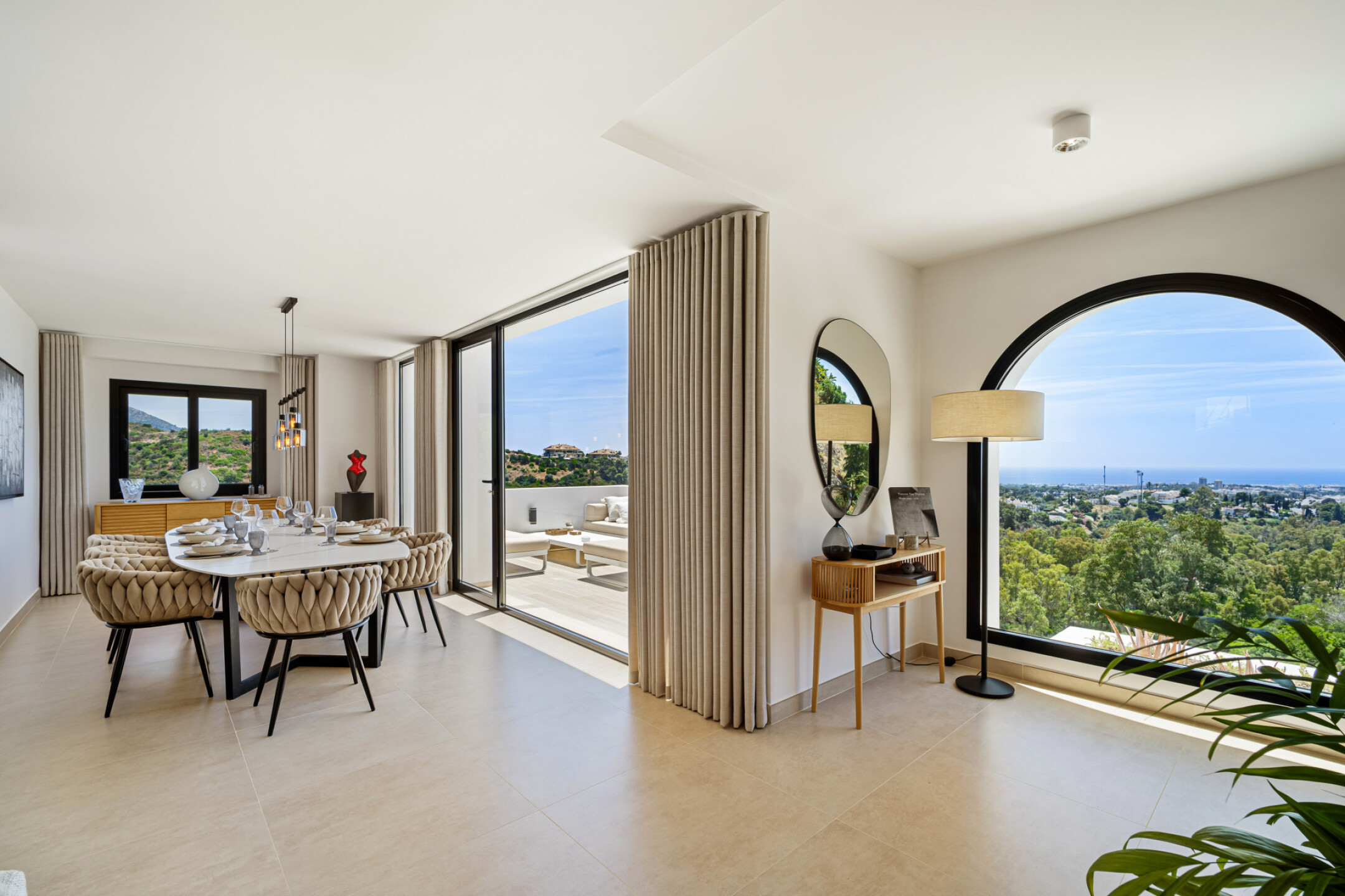 Villa Till salu i Nueva Andalucía - MCO5263546