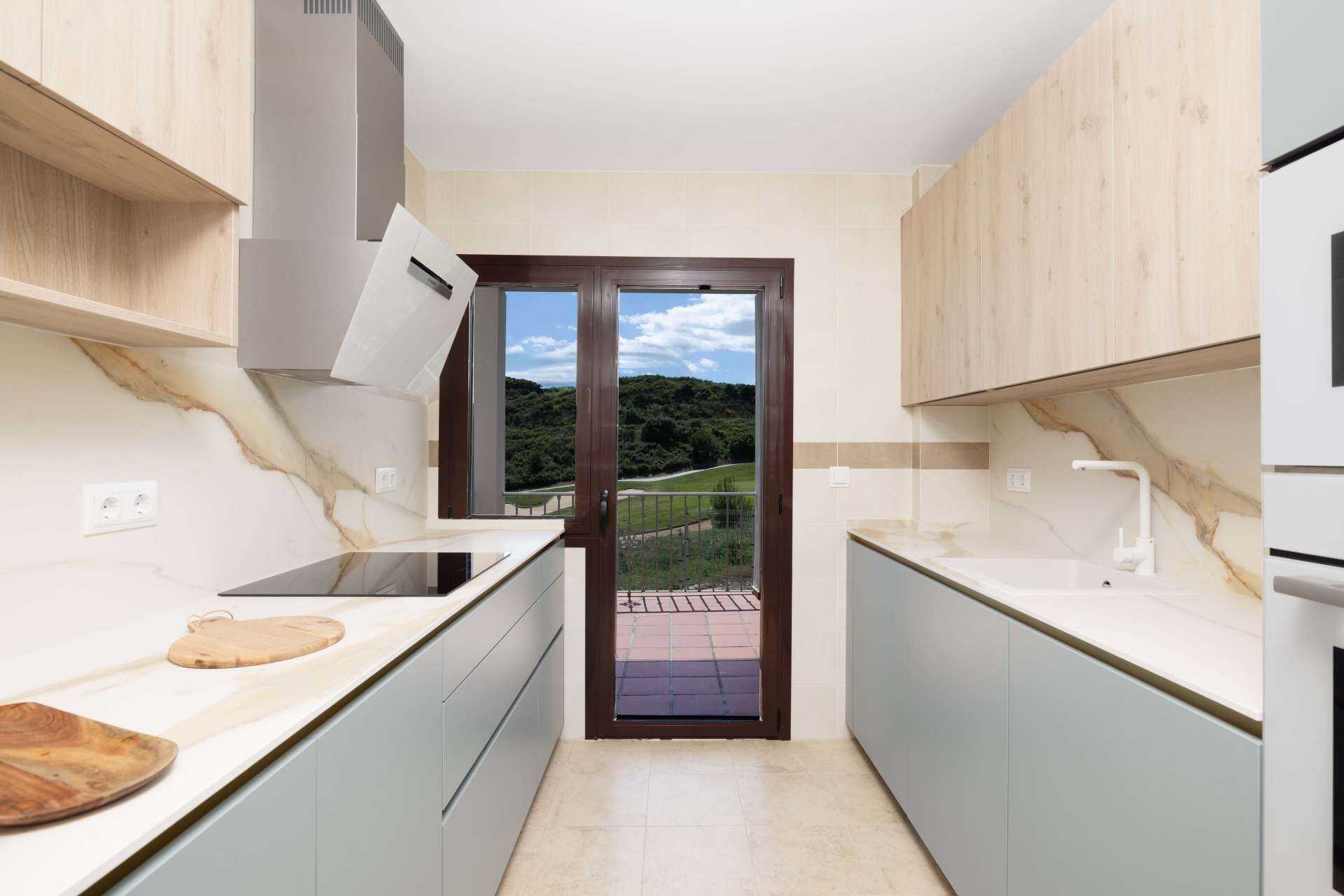 Villen zu verkaufen in Estepona - MCO6482005