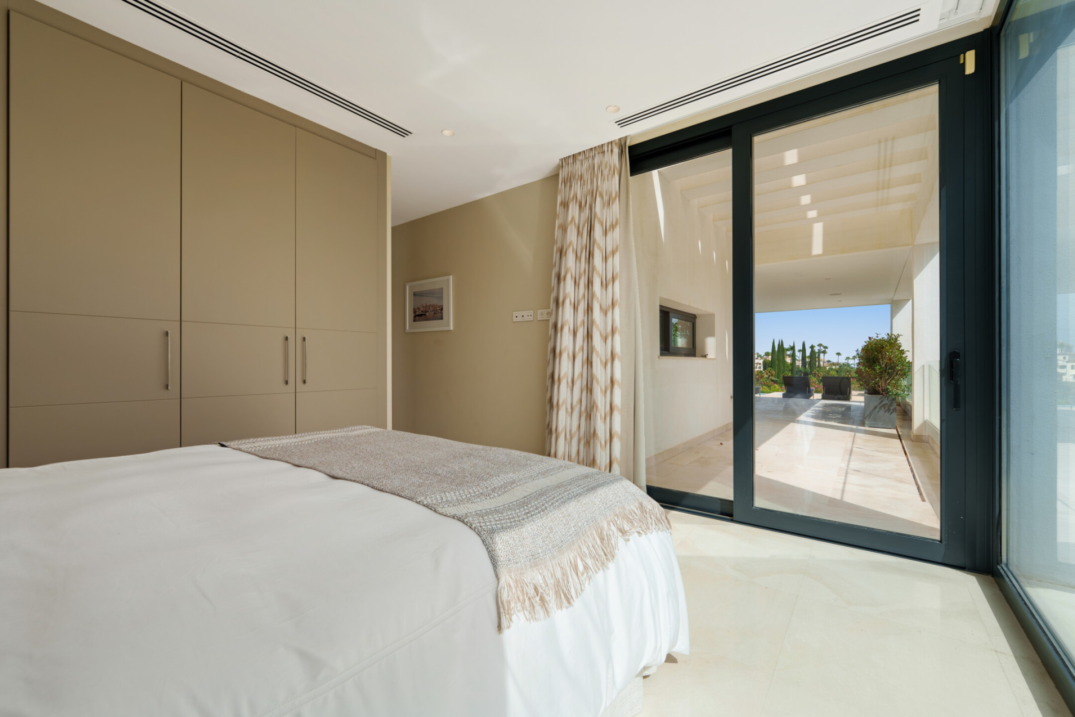 Villa Till salu i Nueva Andalucía - MCO6719241