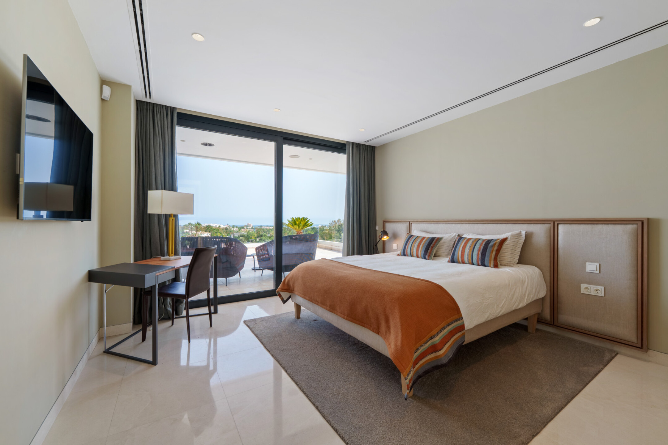 Villa Till salu i Nueva Andalucía - MCO6719241