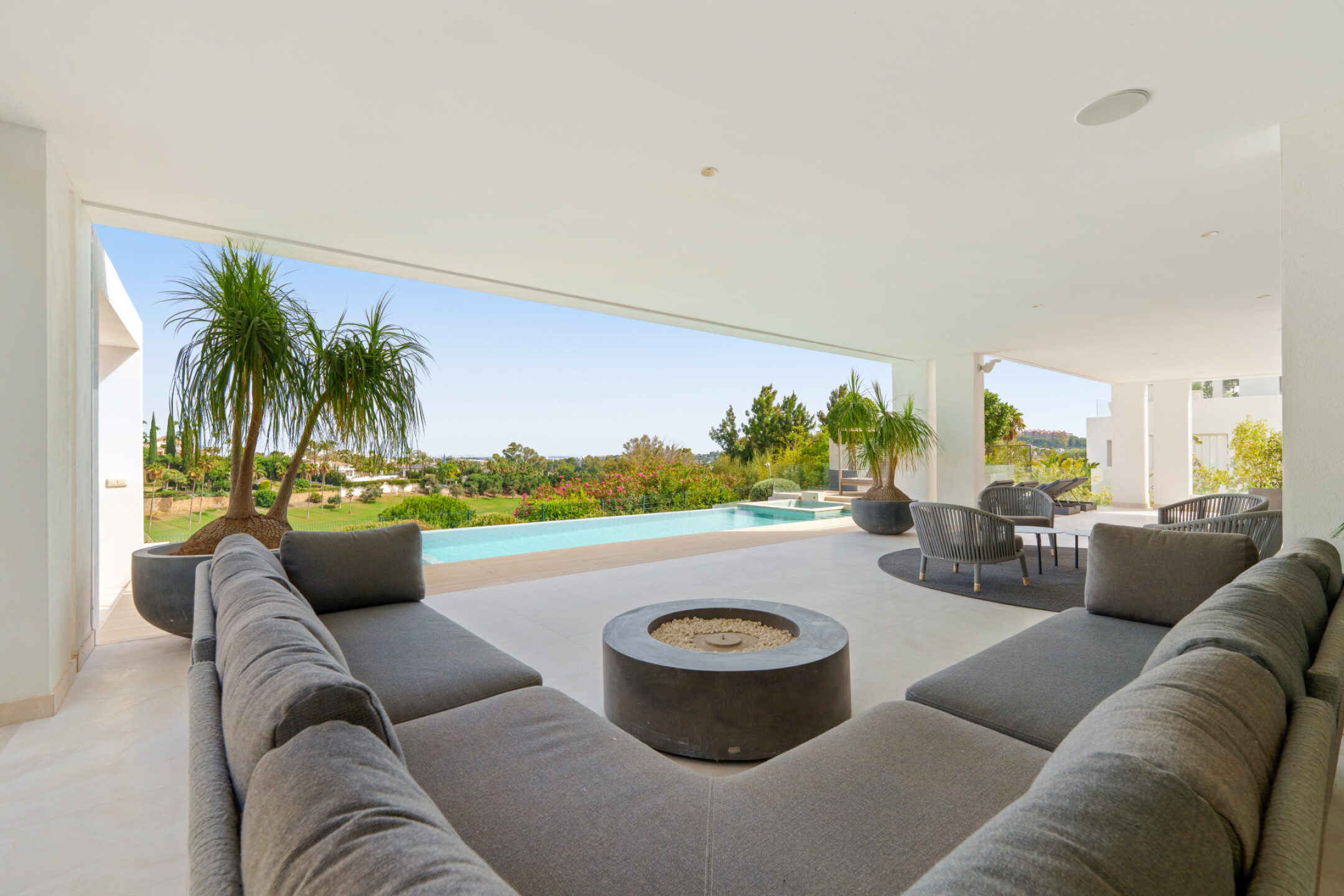 Villa Till salu i Nueva Andalucía - MCO6719241