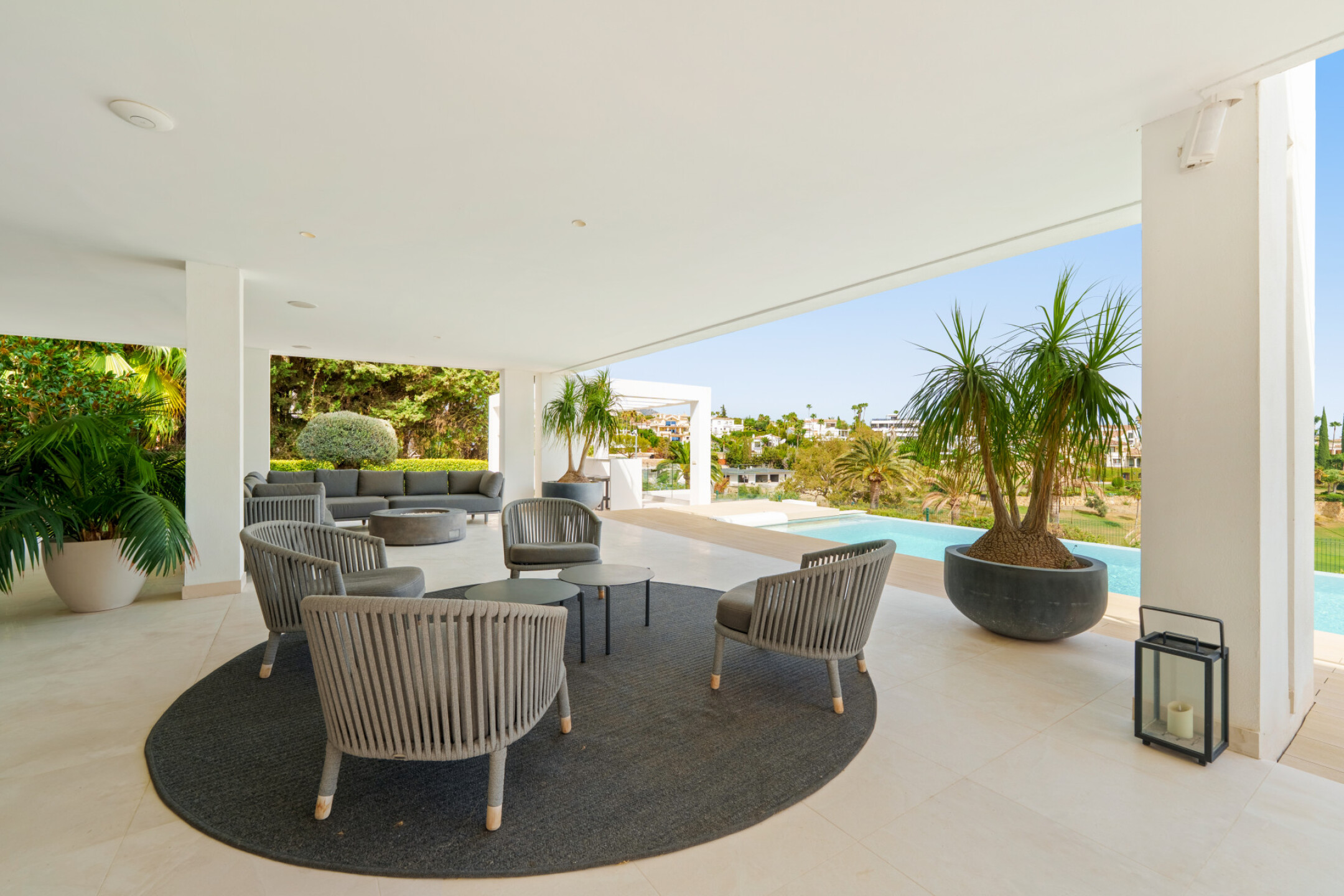 Villa Till salu i Nueva Andalucía - MCO6719241