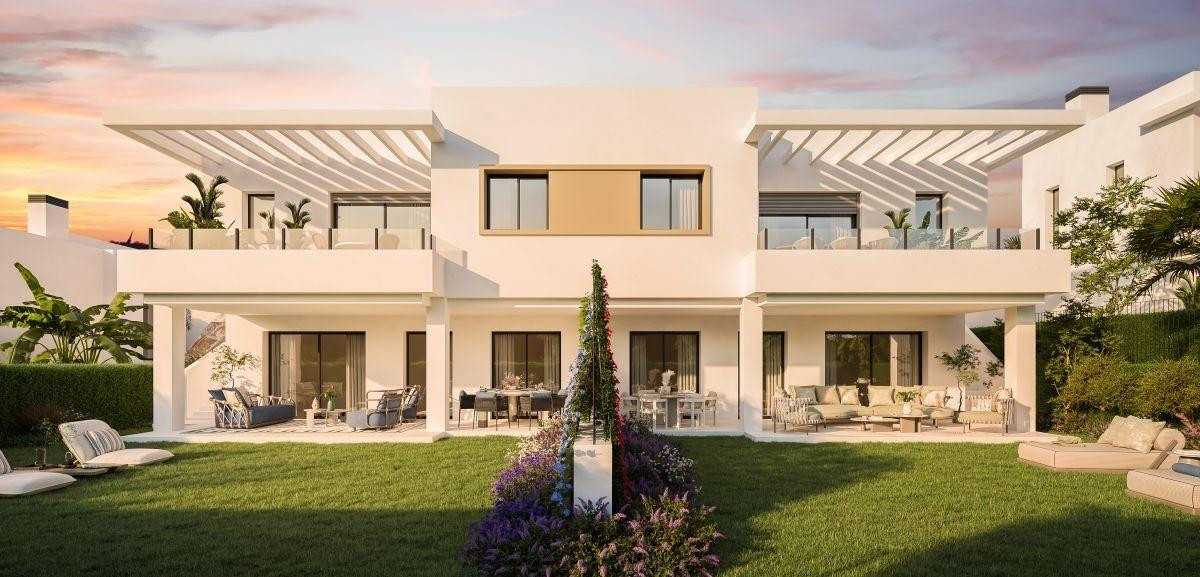 Villas for sale in Estepona - MCO6157303